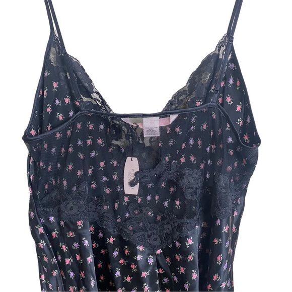 NEW Victorias Secret Floral slip with lace detail size M - Picture 4 of 7